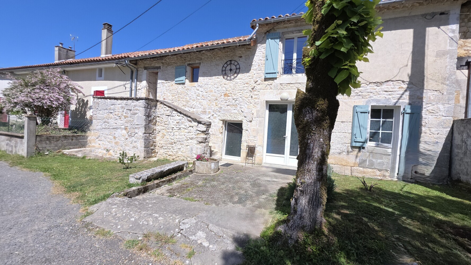 
                                                Vente
                                                 Maison de 130 m2 à Moulins-sur-Tardoire