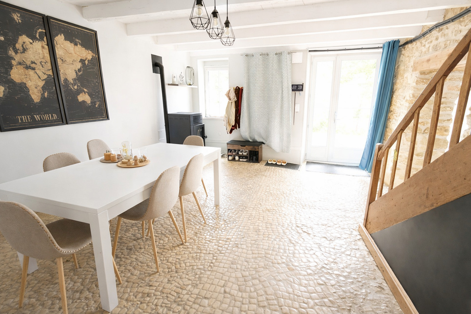
                                                Vente
                                                 Maison de 130 m2 à Moulins-sur-Tardoire
