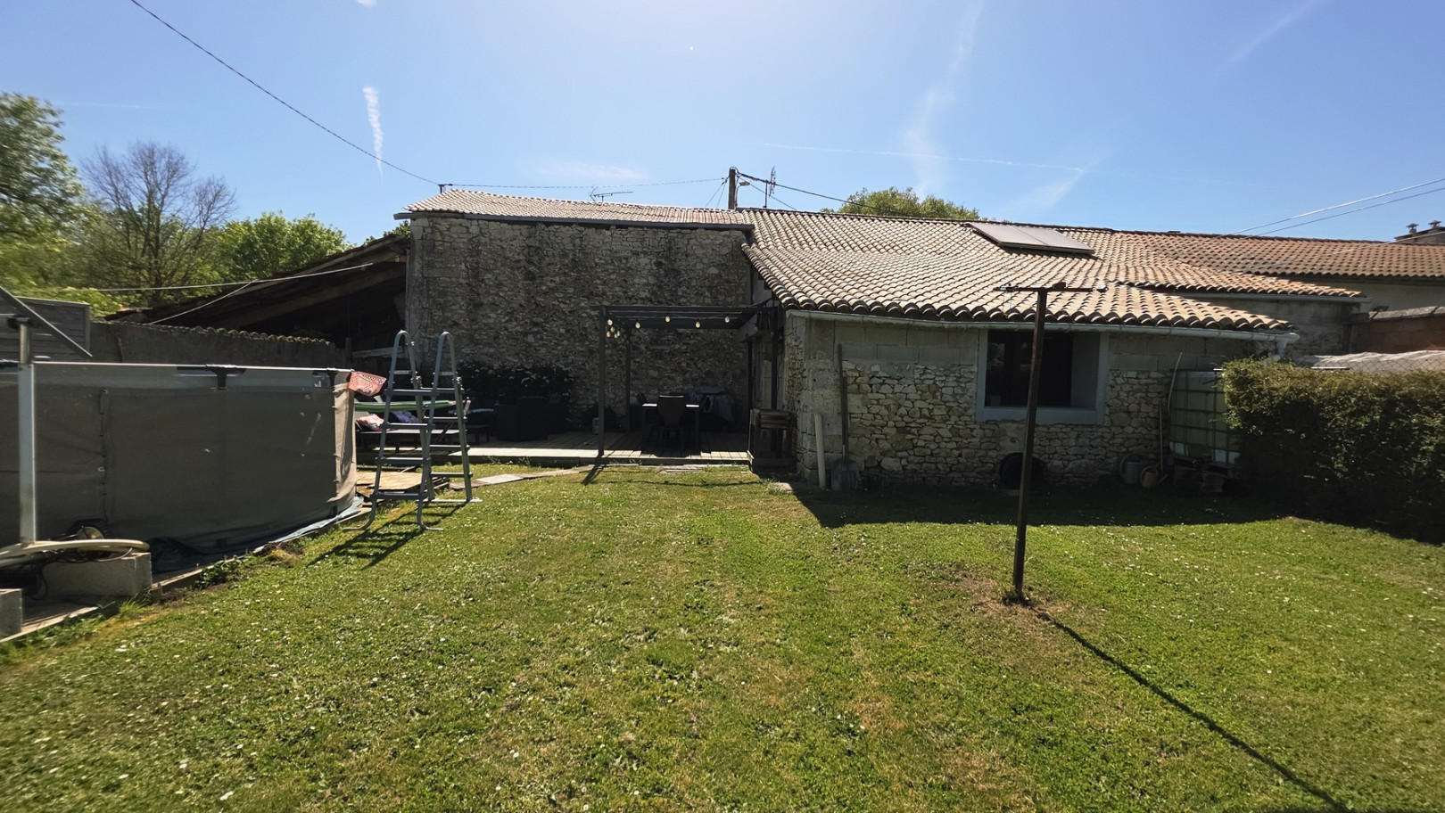 
                                                Vente
                                                 Maison de 130 m2 à Moulins-sur-Tardoire