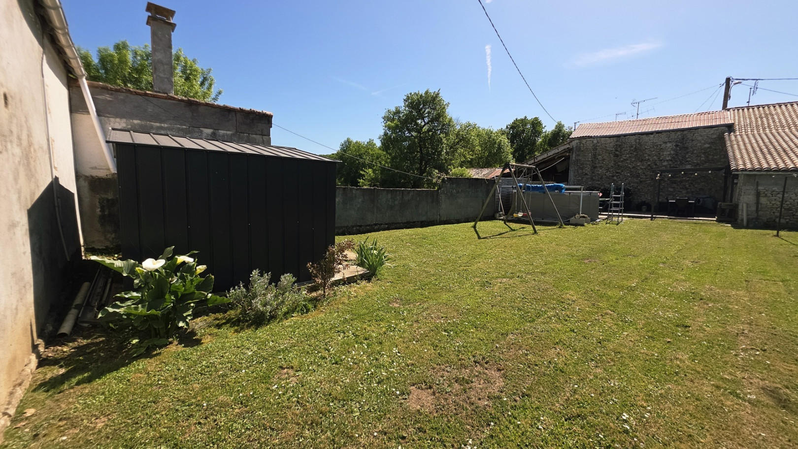 
                                                Vente
                                                 Maison de 130 m2 à Moulins-sur-Tardoire