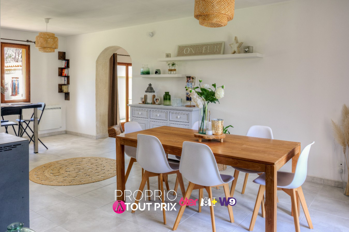
                                                Vente
                                                 Maison de 140m2 environ