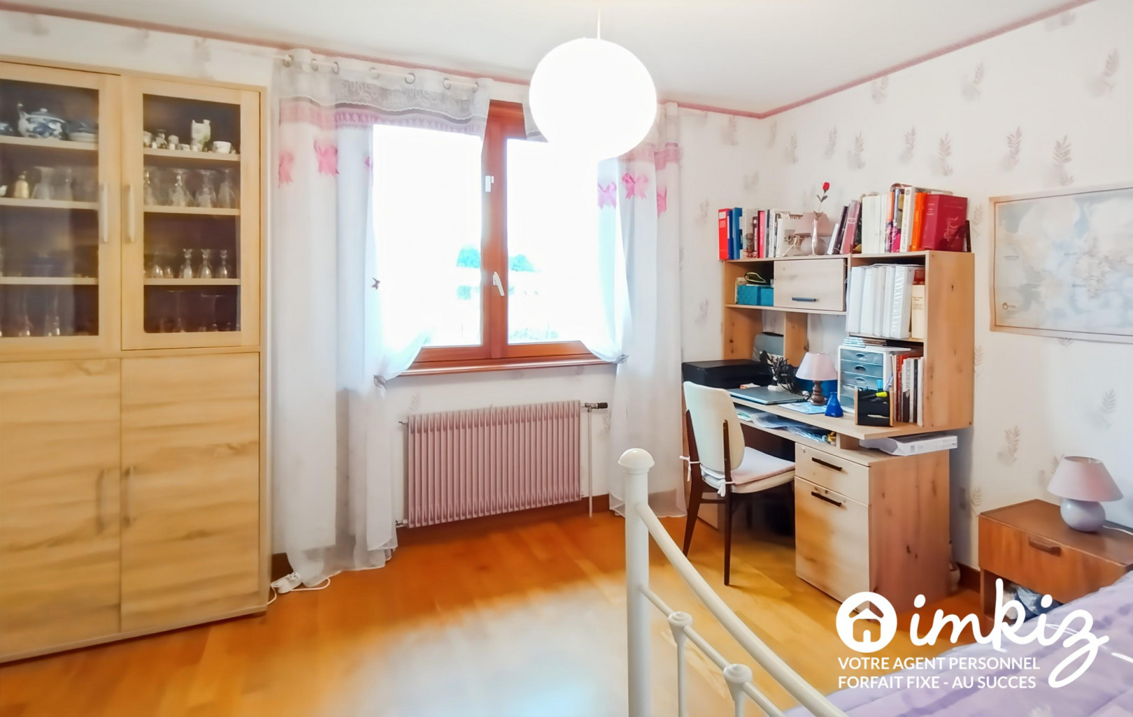 
                                                Vente
                                                 Maison de 167m² avec piscine et vue exceptionnelle