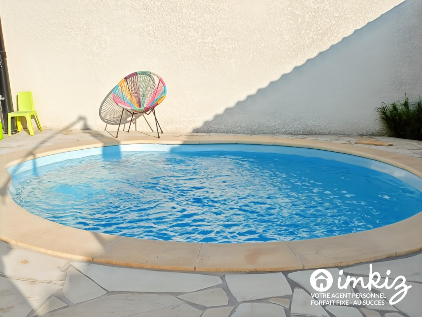 
                                                Vente
                                                 Maison de 2021, 3 chambres, avec piscine