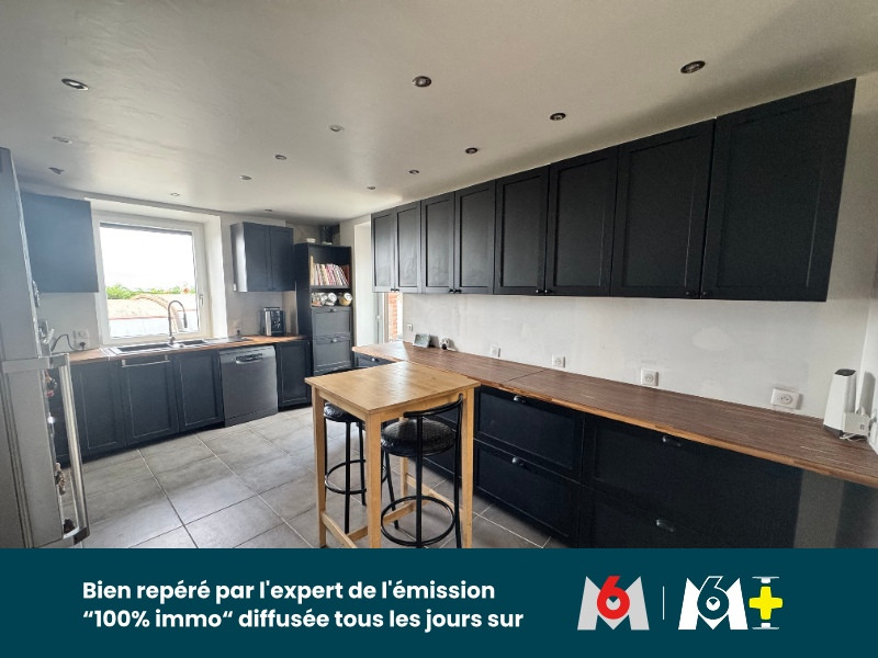 
                                                Vente
                                                 Maison de 265 m² sur une parcelle de 1800m environ