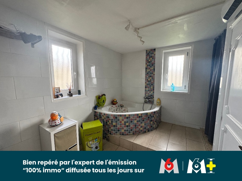 
                                                Vente
                                                 Maison de 265 m² sur une parcelle de 1800m environ