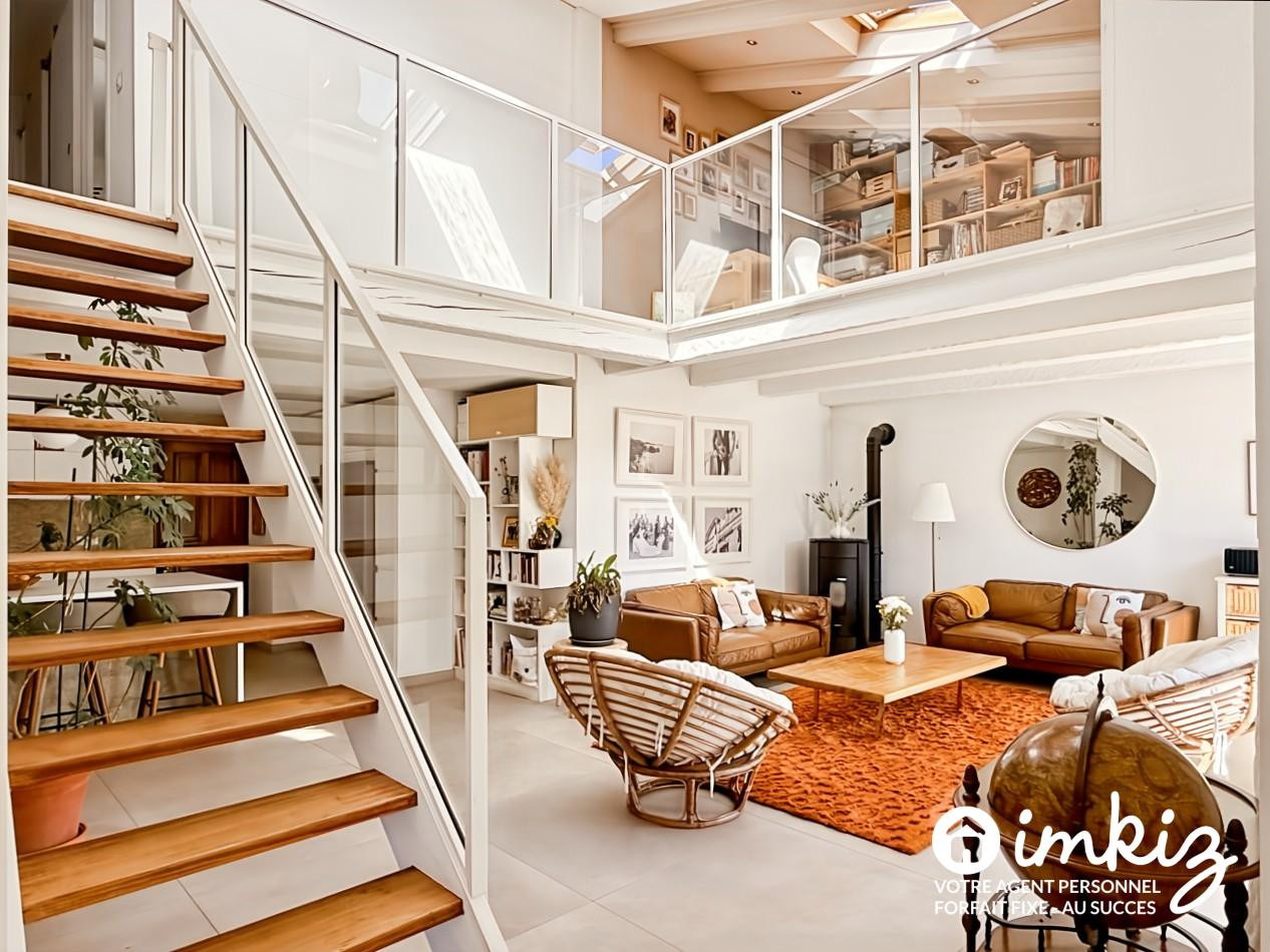 
                                                Vente
                                                 Maison de 3 chambres + piscine + garage