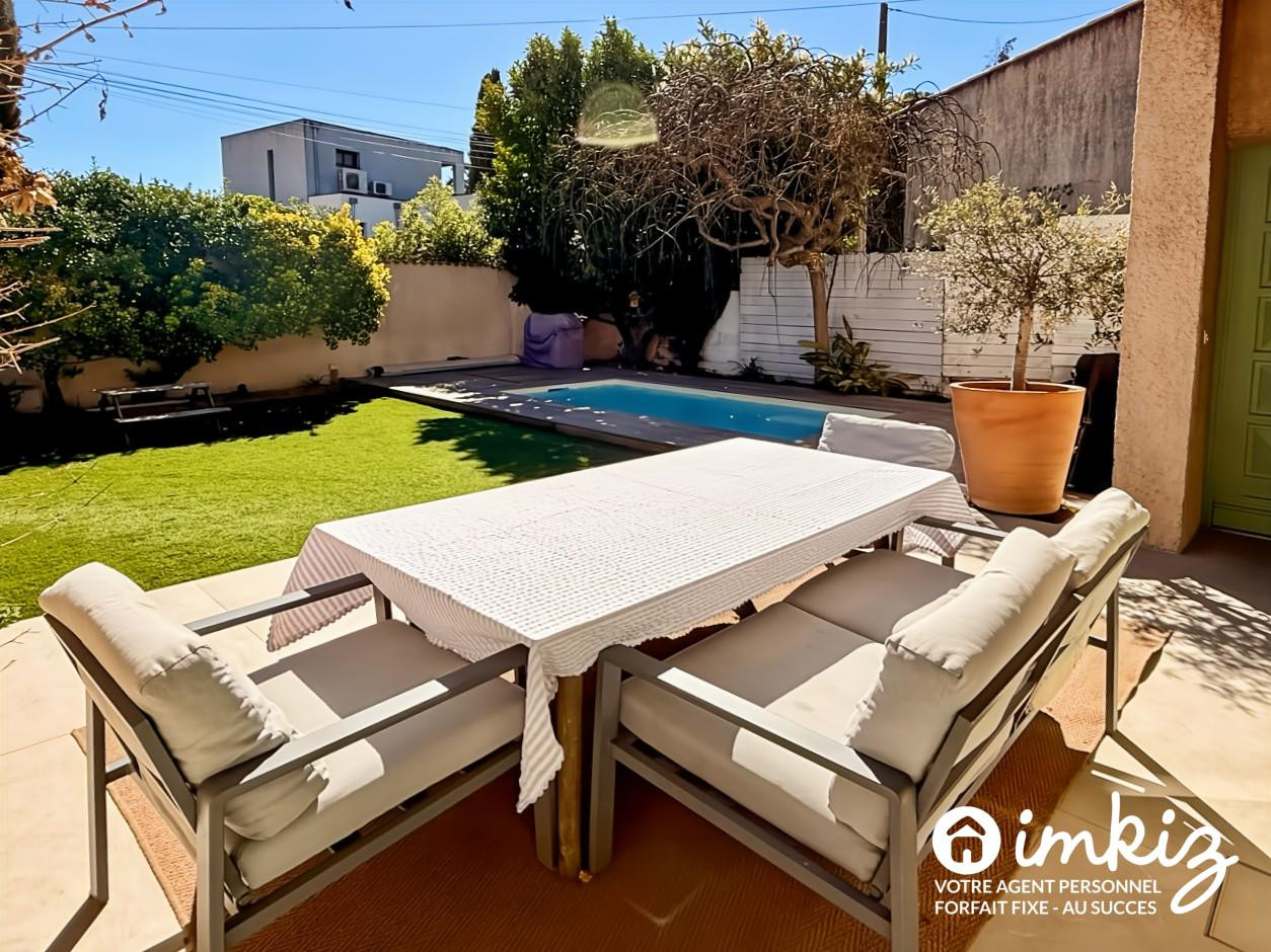 
                                                Vente
                                                 Maison de 3 chambres + piscine + garage