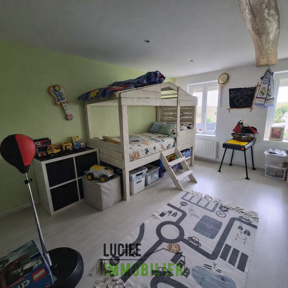 
                                                Vente
                                                 Maison de  3chambres 117m²