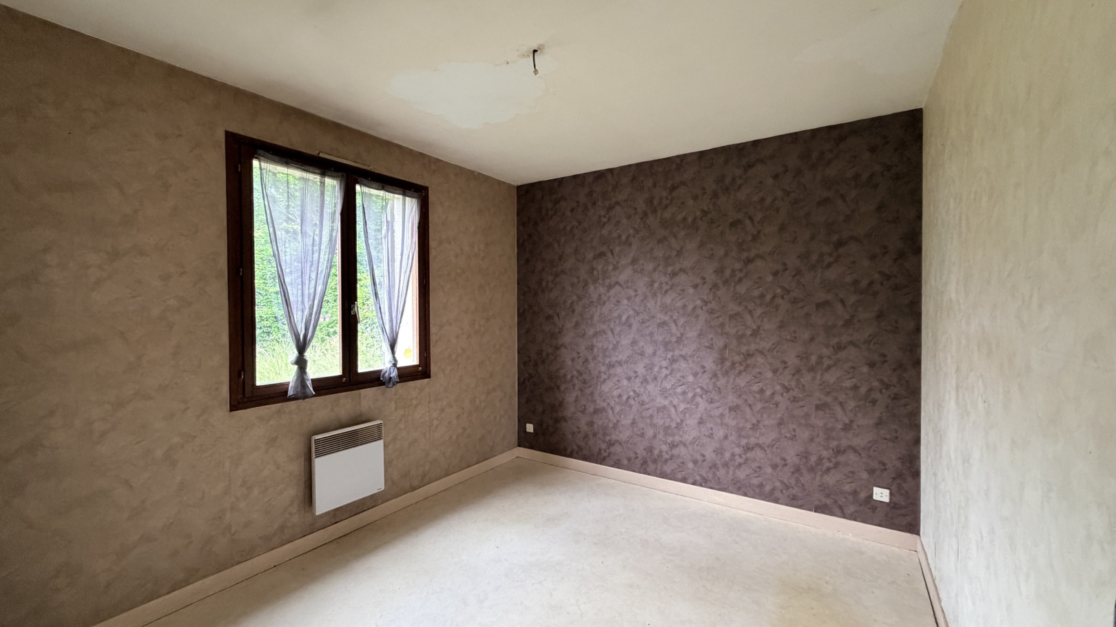 
                                                Vente
                                                 Maison de 4 chambres, 120 m² sur un terrain de 804 m²