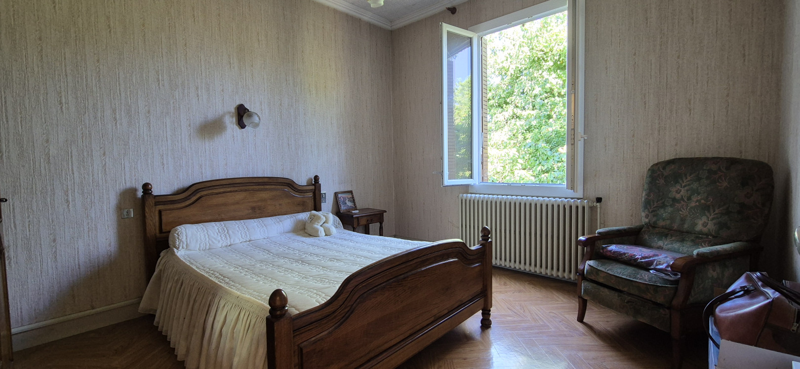 
                                                Vente
                                                 Maison de 62 m² + sous-sol complet et jardin de 700 m²