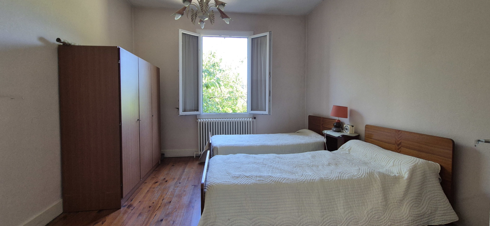 
                                                Vente
                                                 Maison de 62 m² + sous-sol complet et jardin de 700 m²