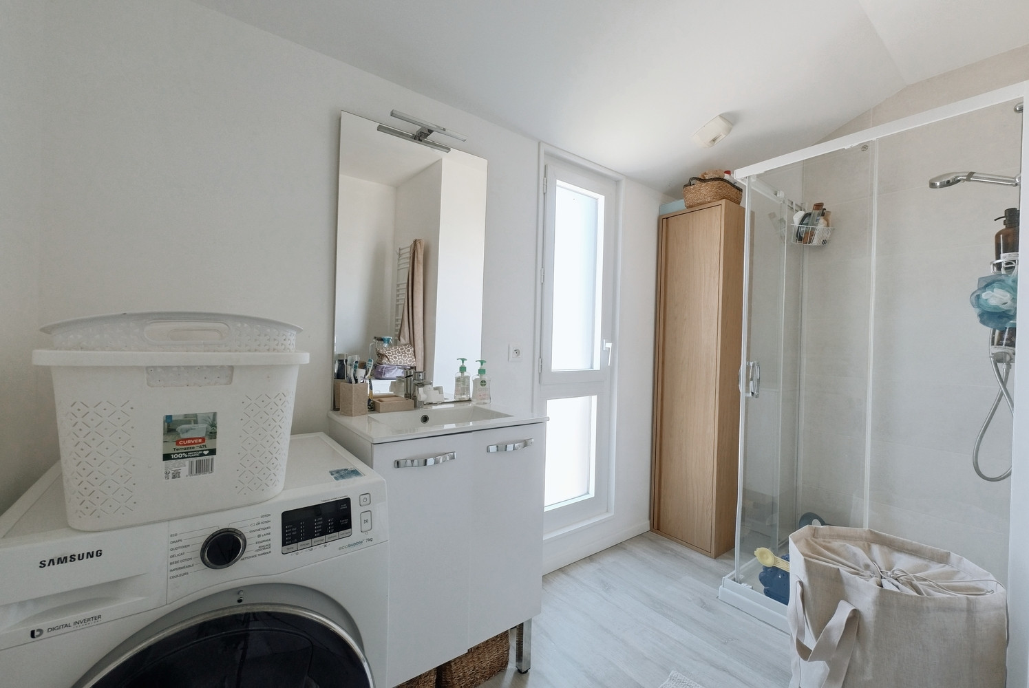 
                                                Vente
                                                 Maison de 85m² 3 chambres 202m² terrain