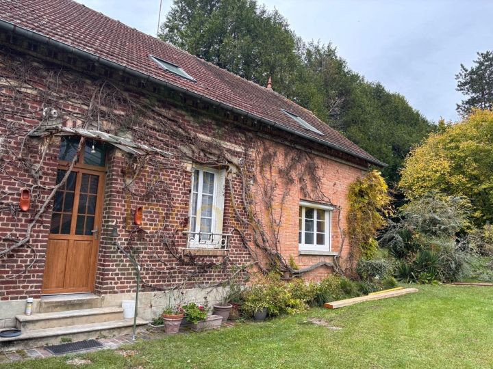 
                                                Location
                                                 Maison de campagne 3 chambres