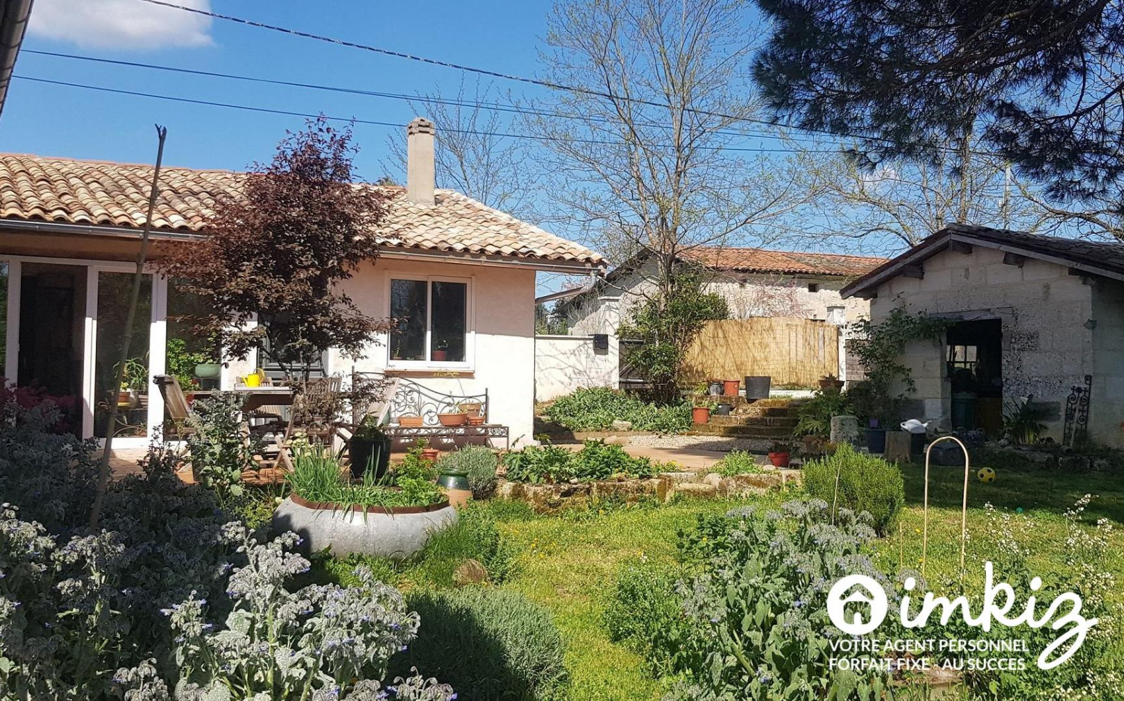 
                                                Vente
                                                 Maison de campagne atypique