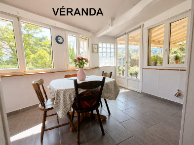 
                                                Vente
                                                 Maison de caractère 139 m2 appartement 40 m² PREY