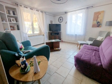 
                                                Vente
                                                 Maison de caractère 139 m2 appartement 40 m² PREY