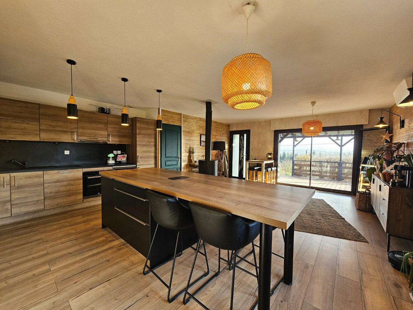 
                                                Vente
                                                 Maison de caractère 160 m2 6 pièces