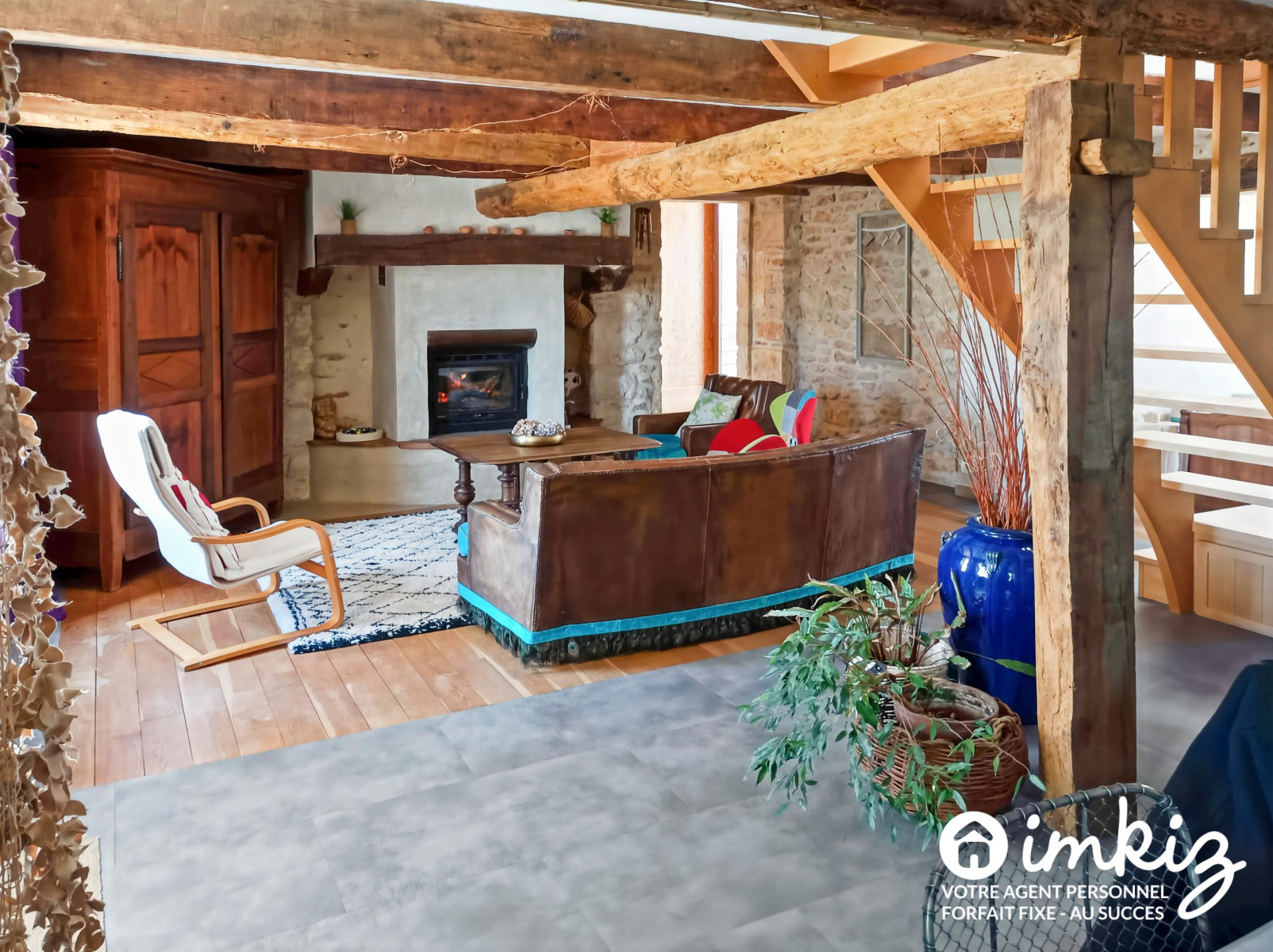 
                                                Vente
                                                 Maison de caractère avec piscine