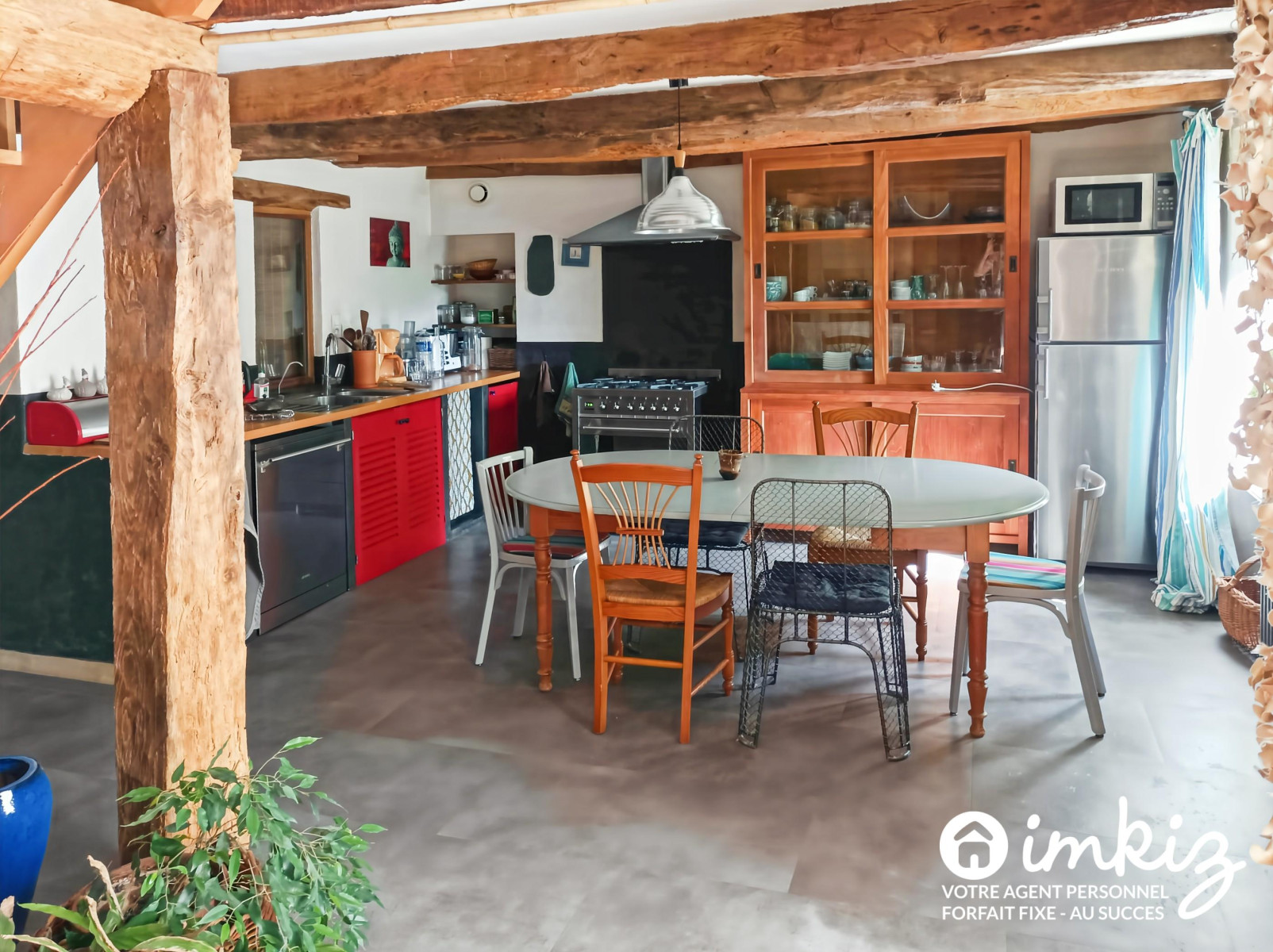 
                                                Vente
                                                 Maison de caractère avec piscine