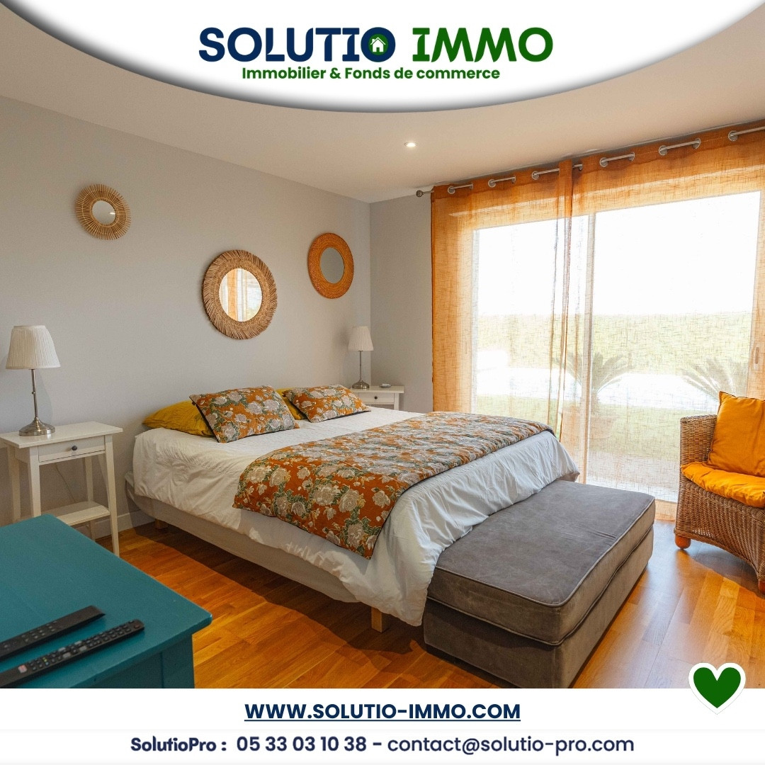 
                                                Vente
                                                 MAISON  COUP DE CŒUR BOURG SUR GIRONDE