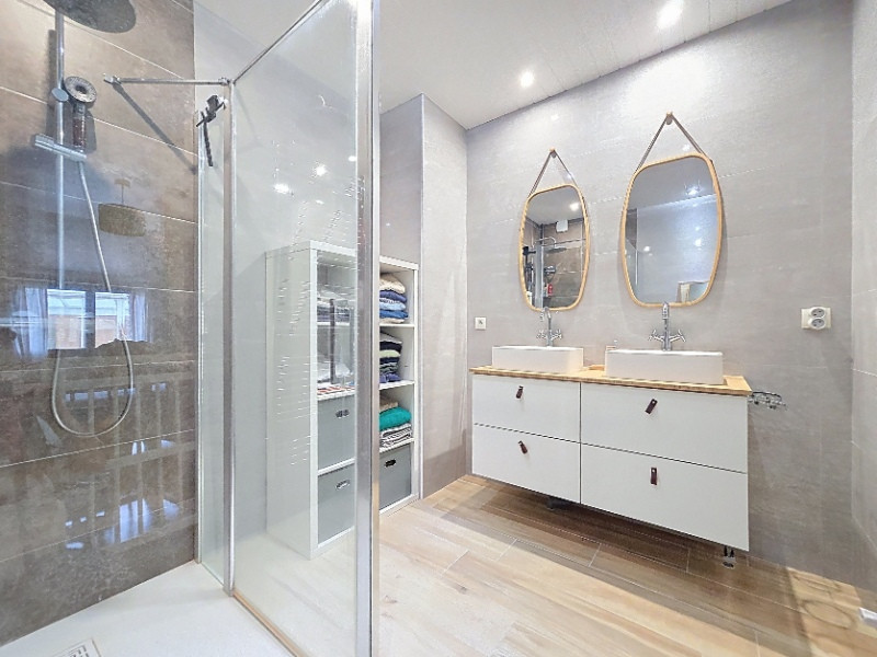 
                                                Vente
                                                 Maison de Caractère, Piscine, Dépendance, Garage