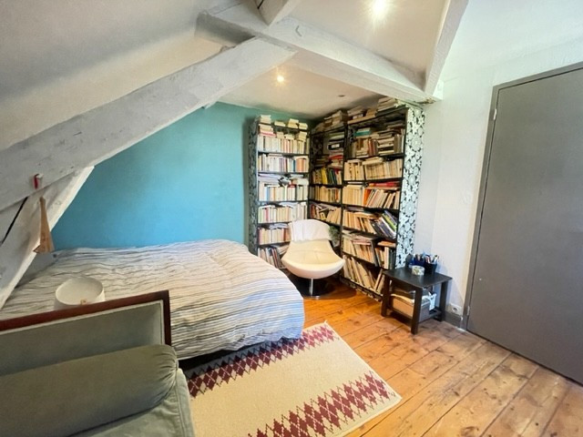 
                                                Vente
                                                 MAISON DE CARACTERE PROCHE GARE