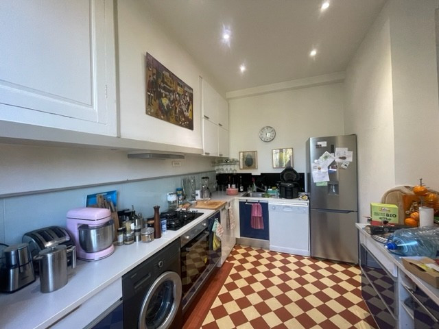 
                                                Vente
                                                 MAISON DE CARACTERE PROCHE GARE