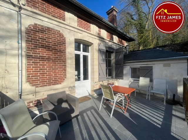 
                                                Vente
                                                 MAISON DE CARACTERE PROCHE GARE