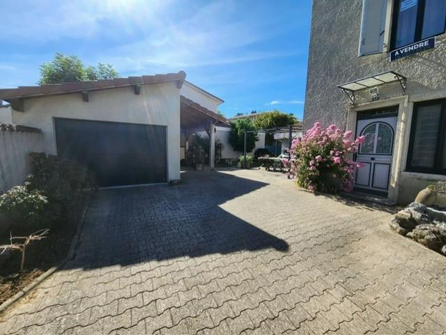 
                                                Vente
                                                 Maison de caractère — rénovée, aucun travaux !