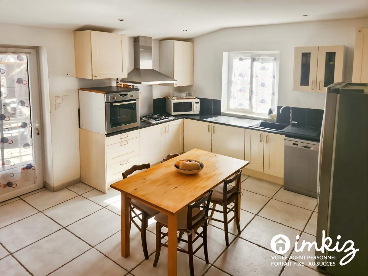 
                                                Vente
                                                 Maison de caractère — rénovée, aucun travaux !