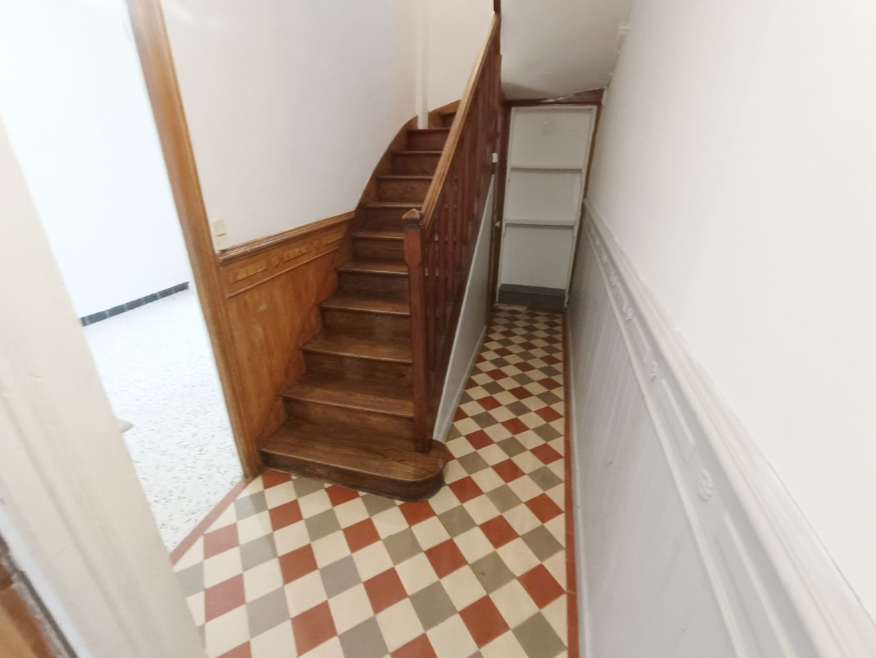 
                                                Vente
                                                 Maison de charme, 3 chambres, bureau  Amiens