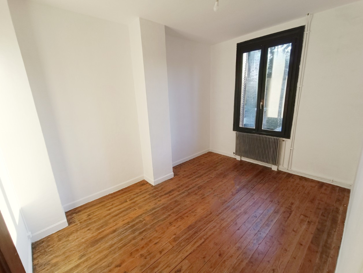 
                                                Vente
                                                 Maison de charme, 3 chambres, bureau  Amiens