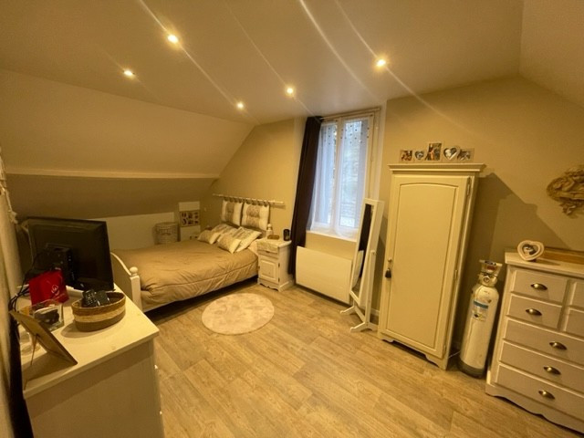 
                                                Vente
                                                 MAISON DE CHARME+DEPENDANCE DE 100M2