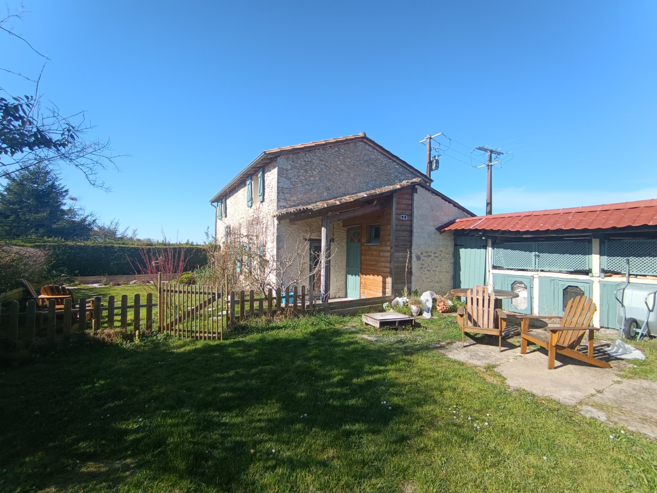 
                                                Vente
                                                 Maison de Charme Atypique 4 Pièces