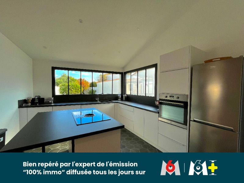 Vente
                                                 Maison de charme avec piscine – Sainte-Marie-de-Ré