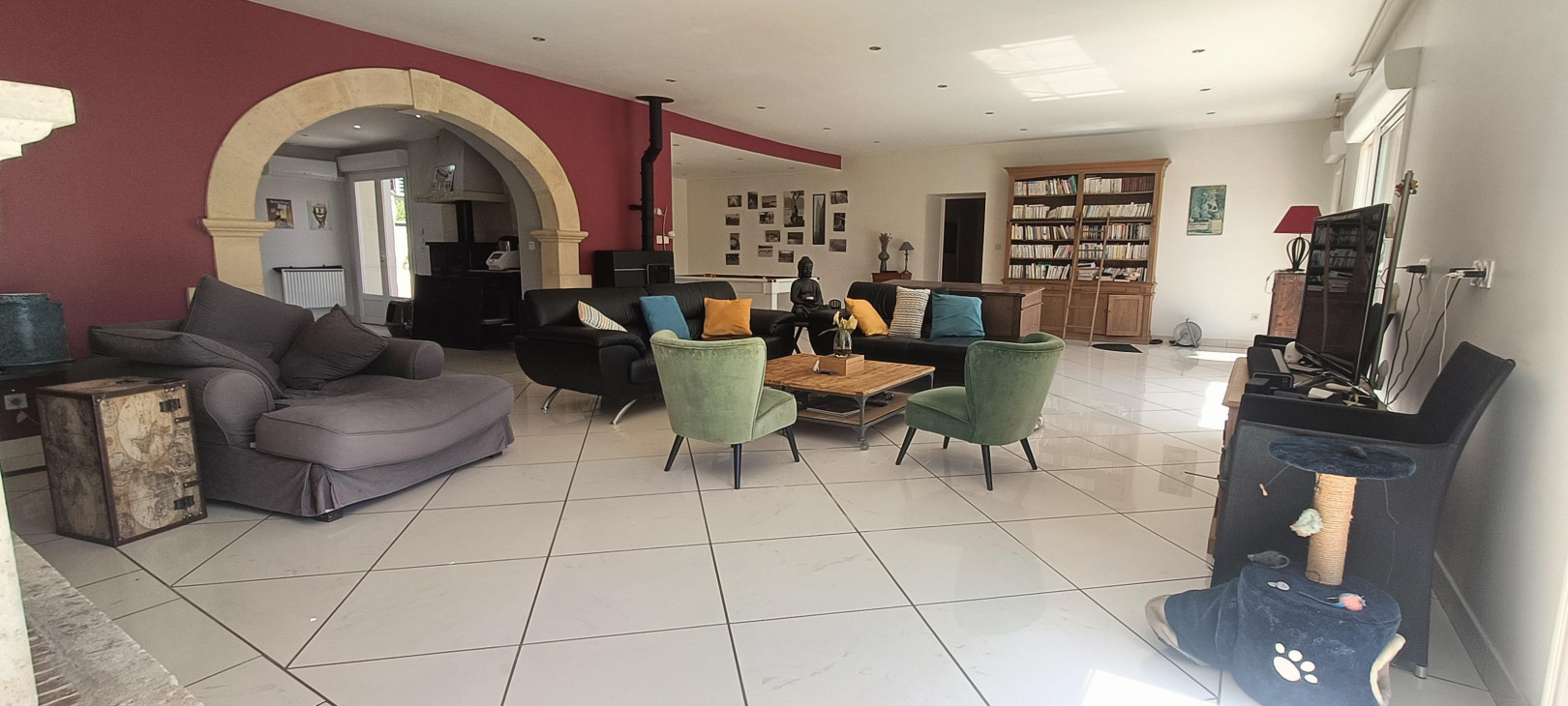 
                                                Vente
                                                 Maison de charme en pierre, 4 chambres, piscine.