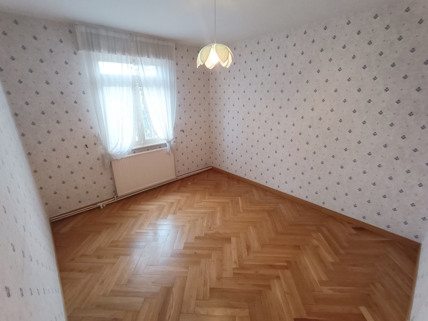 
                                                Vente
                                                 Maison de maître, plain-pied, 5 chambres