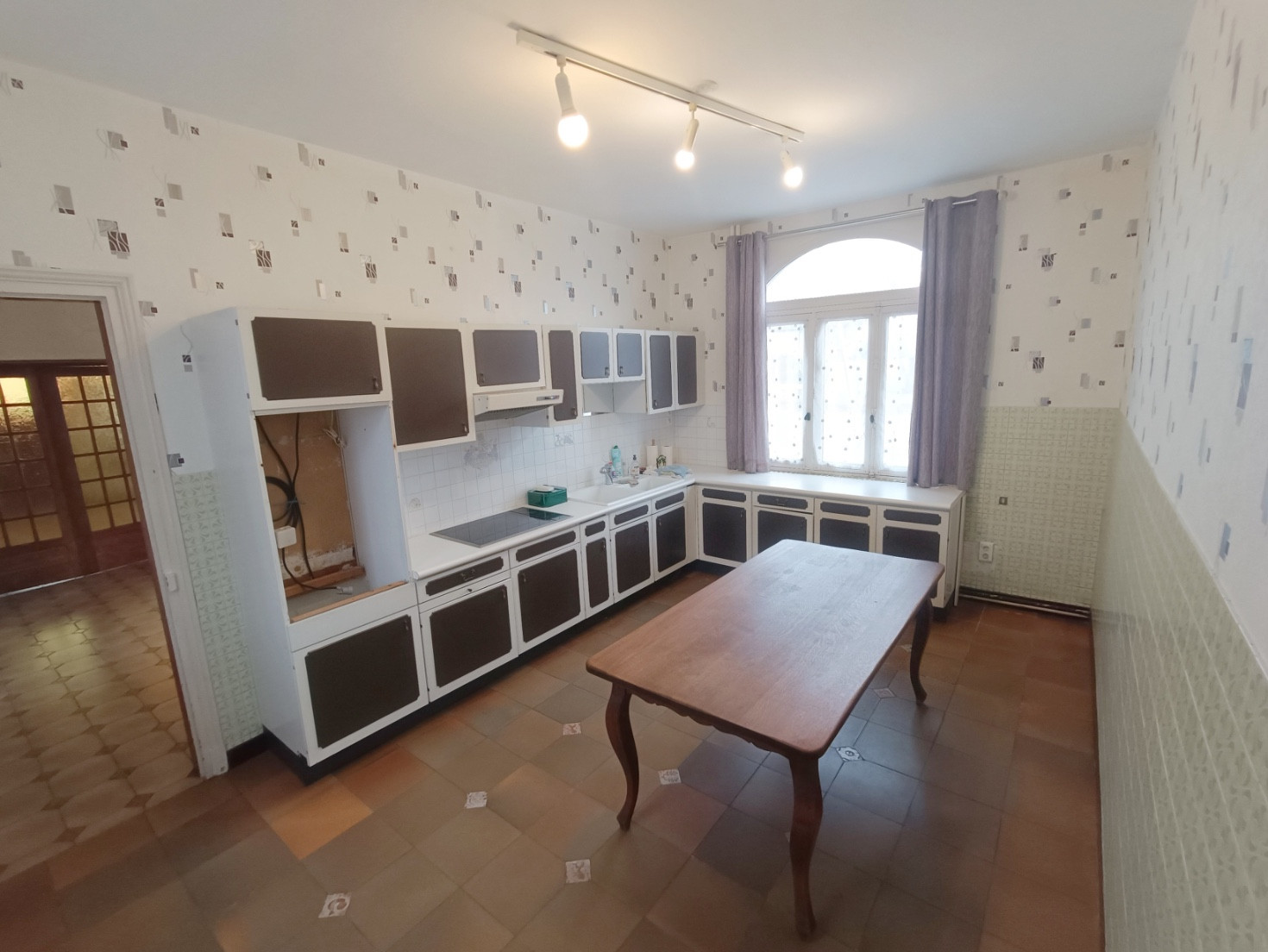 
                                                Vente
                                                 Maison de maître, plain-pied, 5 chambres