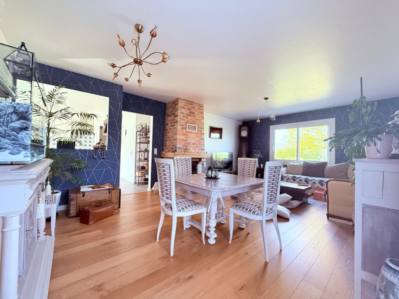 
                                                Vente
                                                 Maison de plain-pied, 3ch, studio indépendant, tout à l'égout