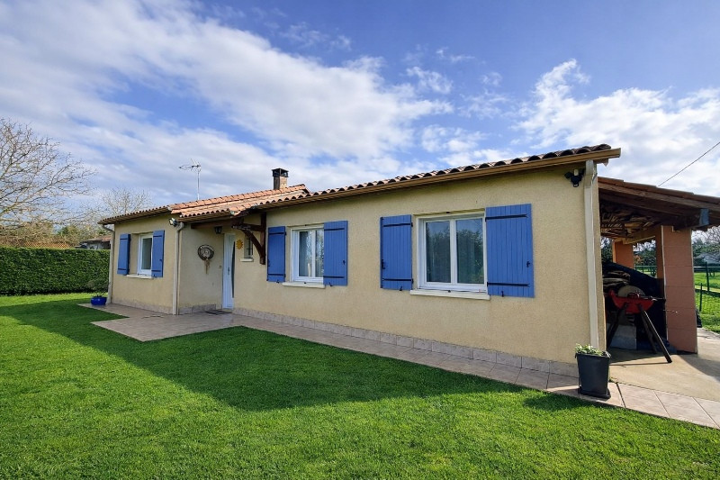 
                                                Vente
                                                 Maison de plain-pied, 3ch, studio indépendant, tout à l'égout