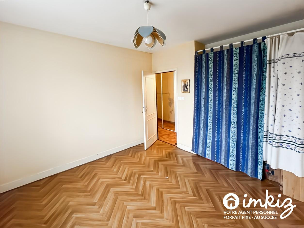 
                                                Vente
                                                 Maison de plain-pied – 4 pièces – 93 m² habitables