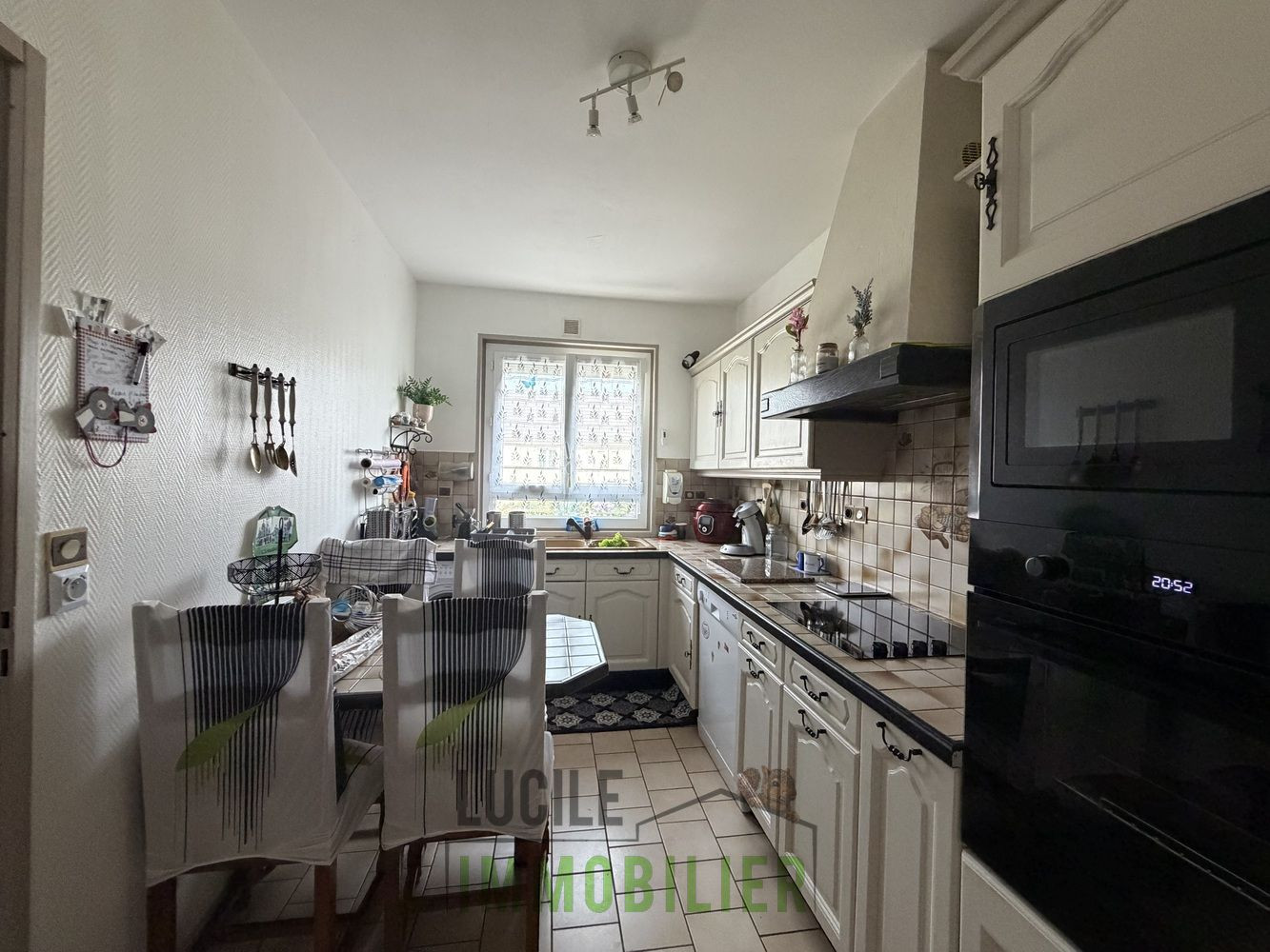 
                                                Vente
                                                 Maison de plain-pied