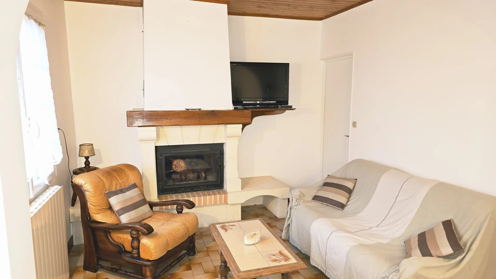 
                                                Vente
                                                 Maison de plain-pied avec grand terrain