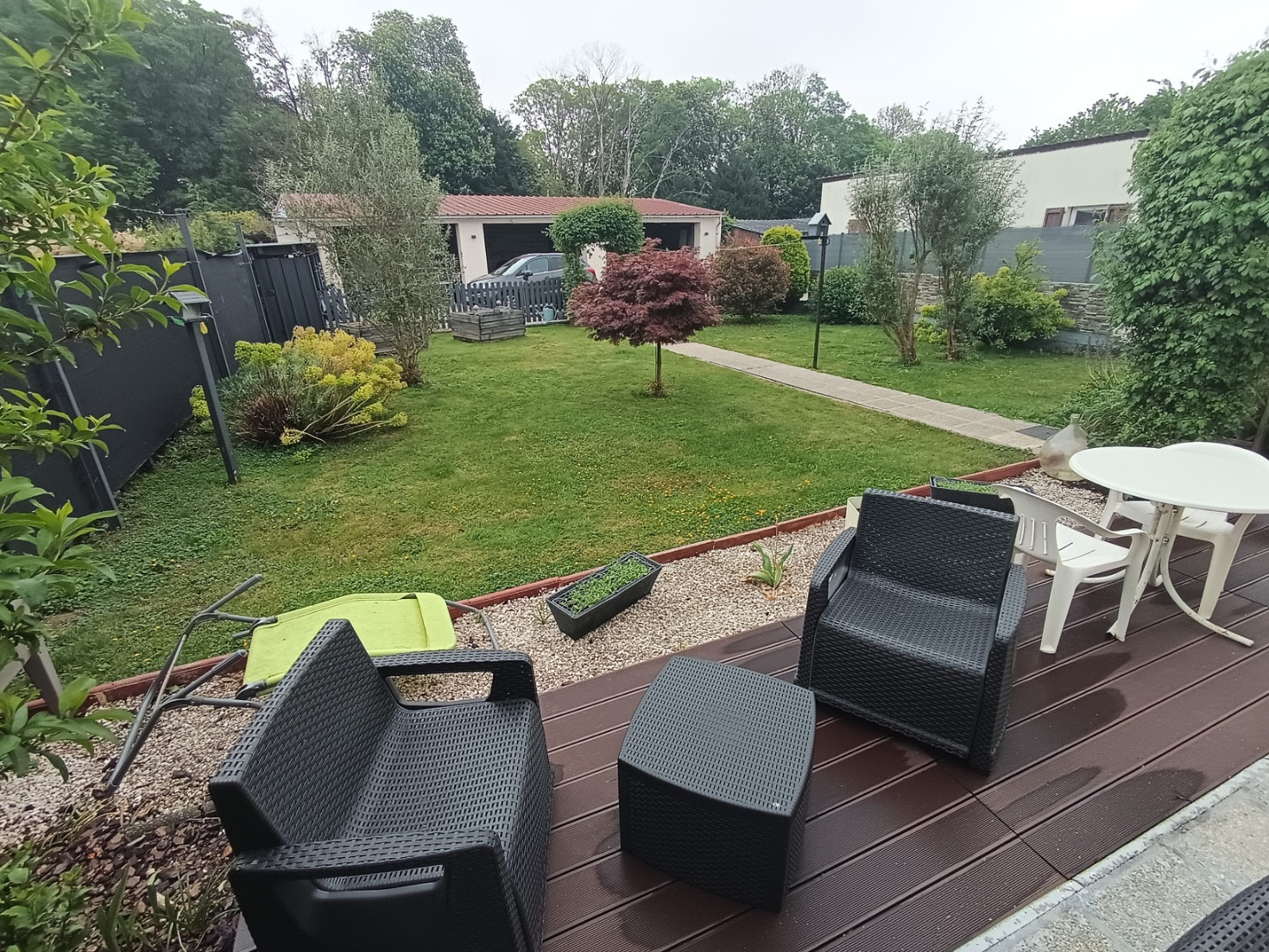 
                                                Vente
                                                 Maison de plain pied et sous sol complet