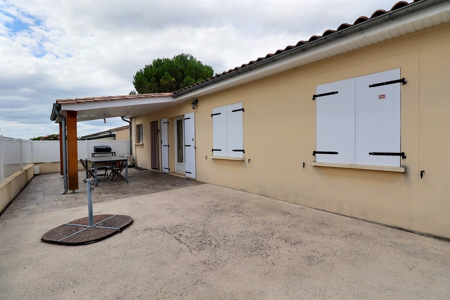 
                                                Vente
                                                 Maison de plain-pied sans aucun travaux