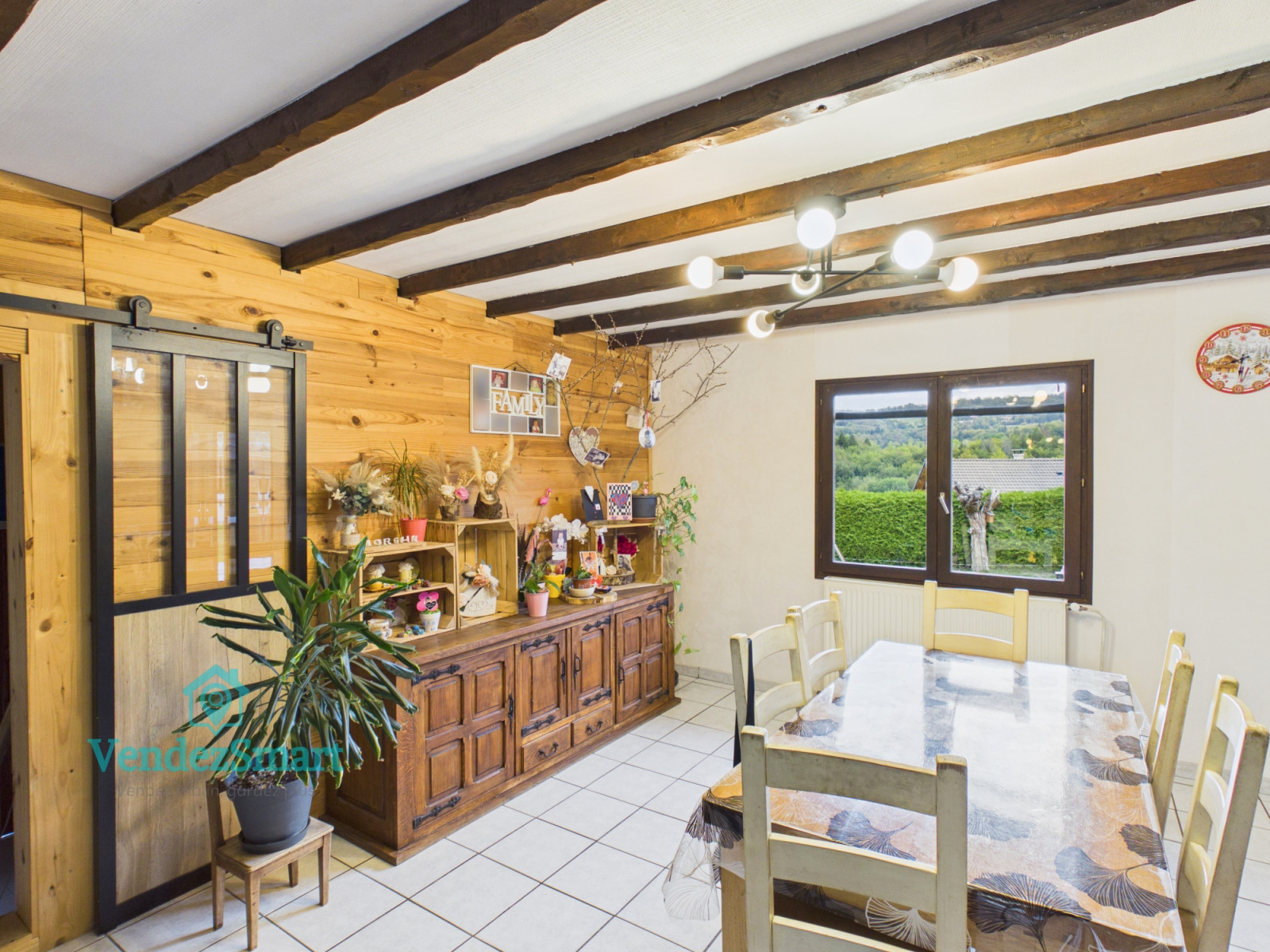 
                                                Vente
                                                 Maison de plein pied sur terrain de 1550m2 environ