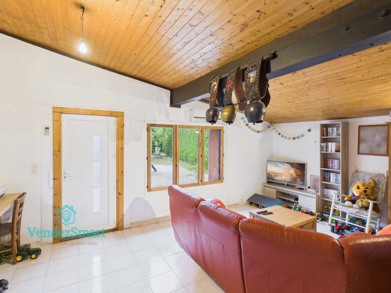 
                                                Vente
                                                 Maison de plein pied sur terrain de 1550m2 environ