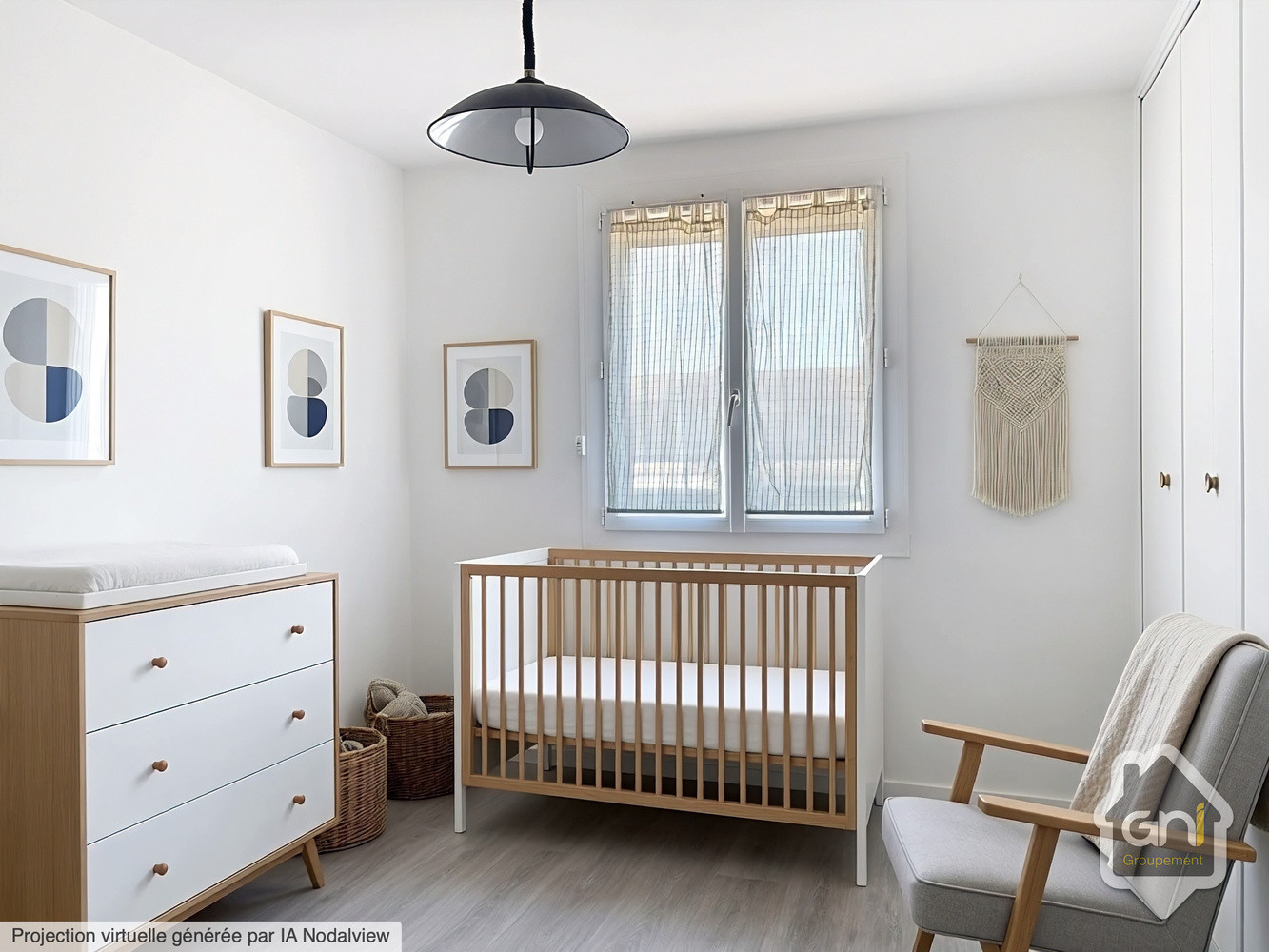
                                                Vente
                                                 Maison de type 5 avec jardin