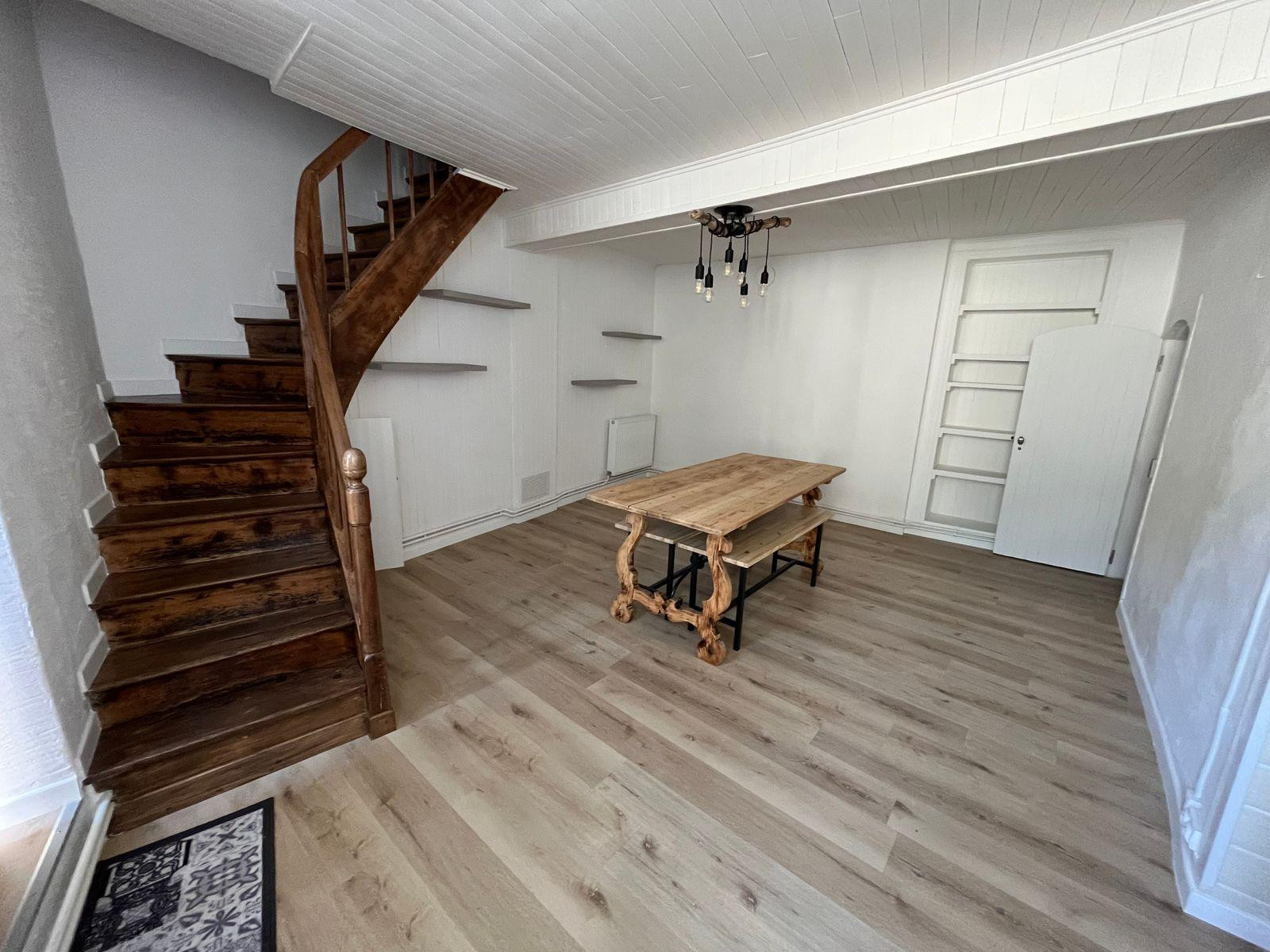 
                                                Location
                                                 Maison de village 2P+C équipée, proche commerces