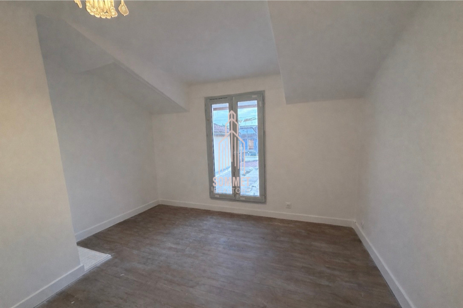 
                                                Vente
                                                 Maison de village - 48 m² - 3 pièces